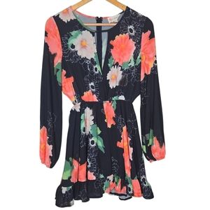 L'atiste By Amy Boho Chic Floral Cut Out Waist Ruffled Shorts Romper Medium